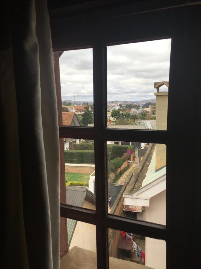 Le Fumoir Guest House Chambre Double Antananarivo Esterno foto